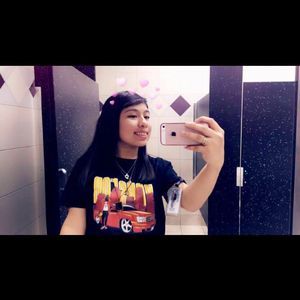 Meet your Posher, Danna